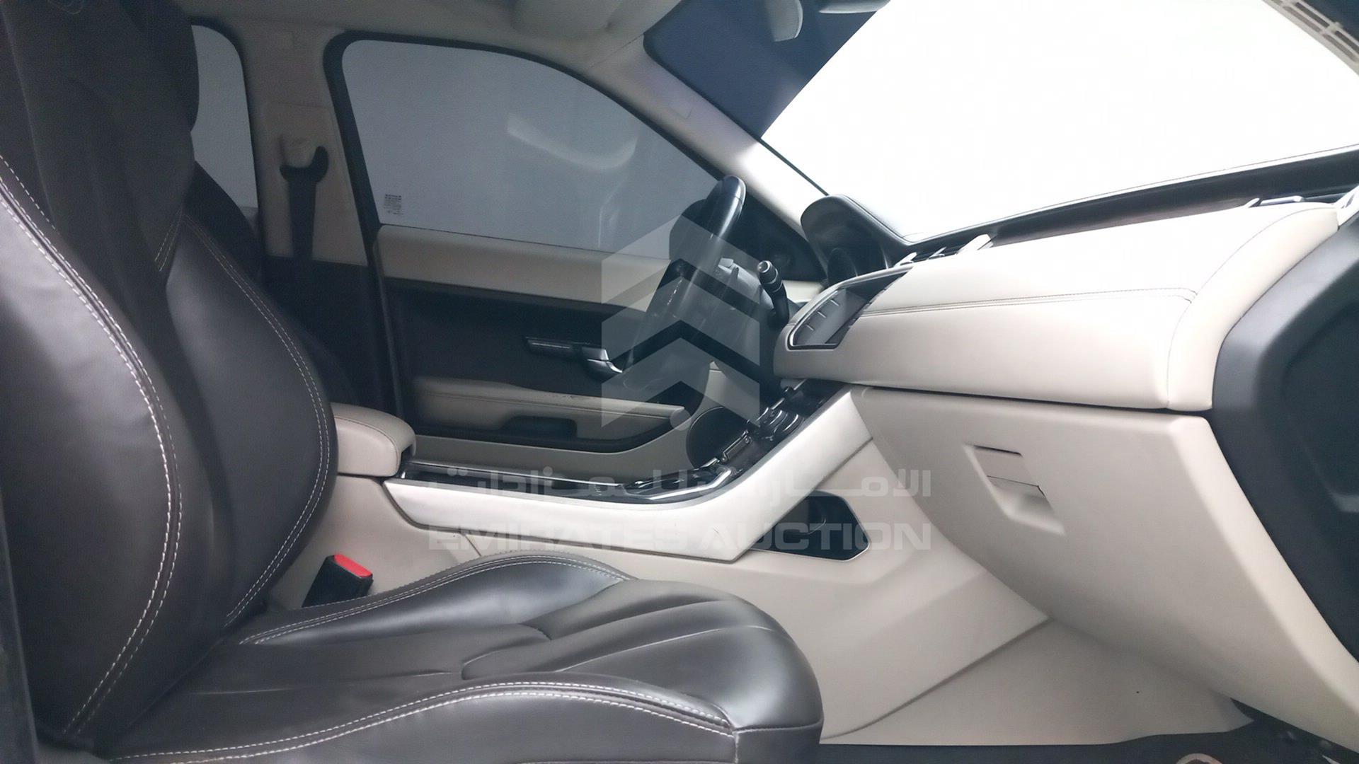 2014 RANGE ROVER EVOQUE VIN: SALVA2BG1EH933044