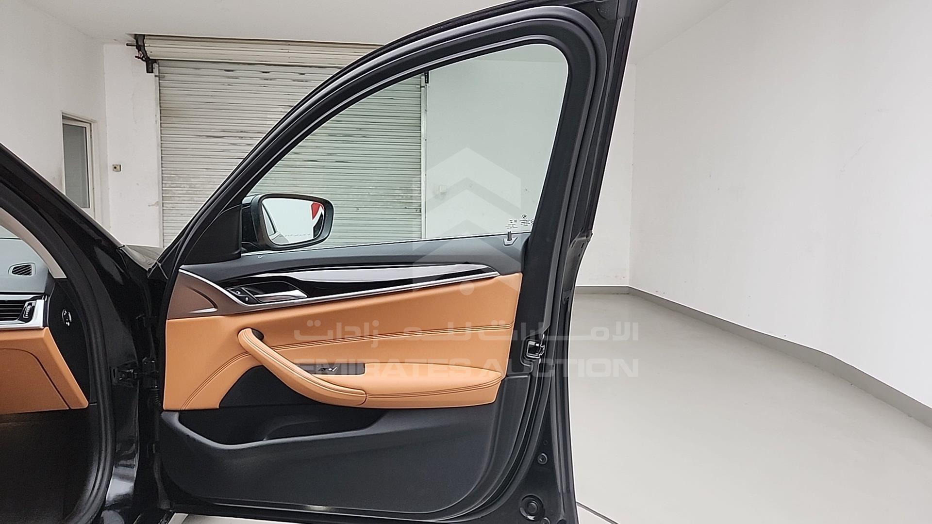 2023 BMW 520 VIN: WBA11BM01PCL30114