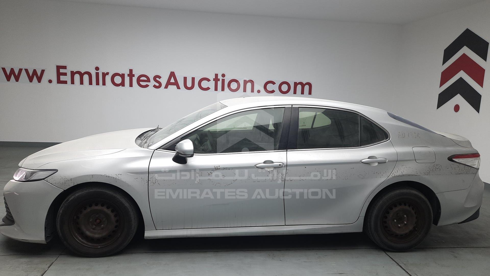 2019 TOYOTA CAMRY VIN: JTNBF9HK7K3024987
