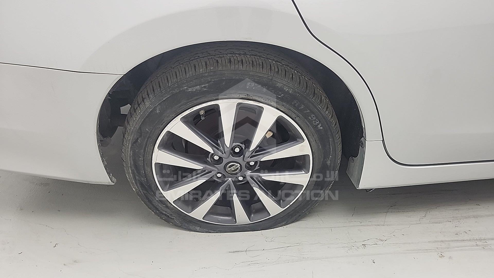 2017 NISSAN ALTIMA VIN: 1N4AL3AP4HC234120