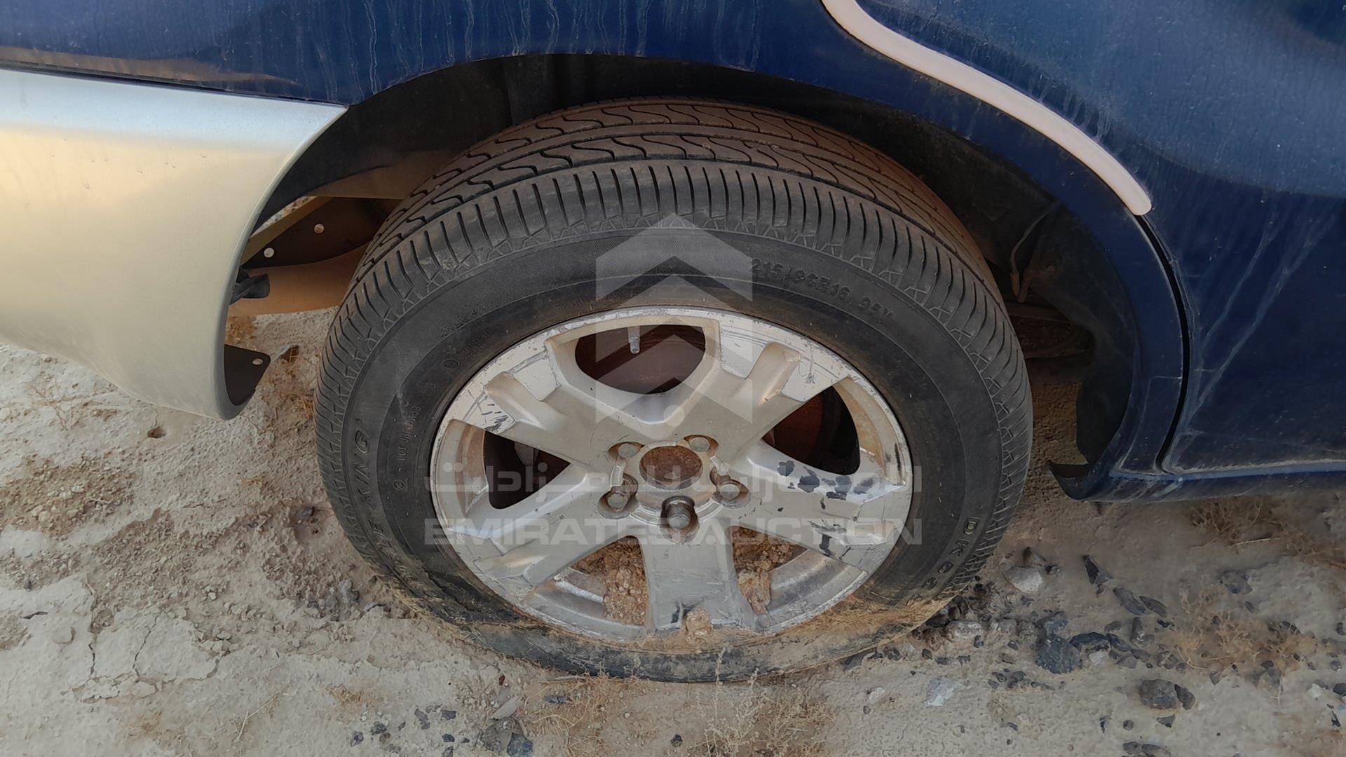 2004 TOYOTA RAV-4 VIN: JTEGD20V740024176