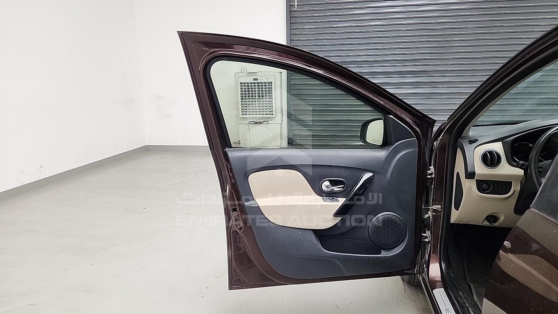 2017 RENAULT SYMBOL VIN: VF14SRAB3HT518726