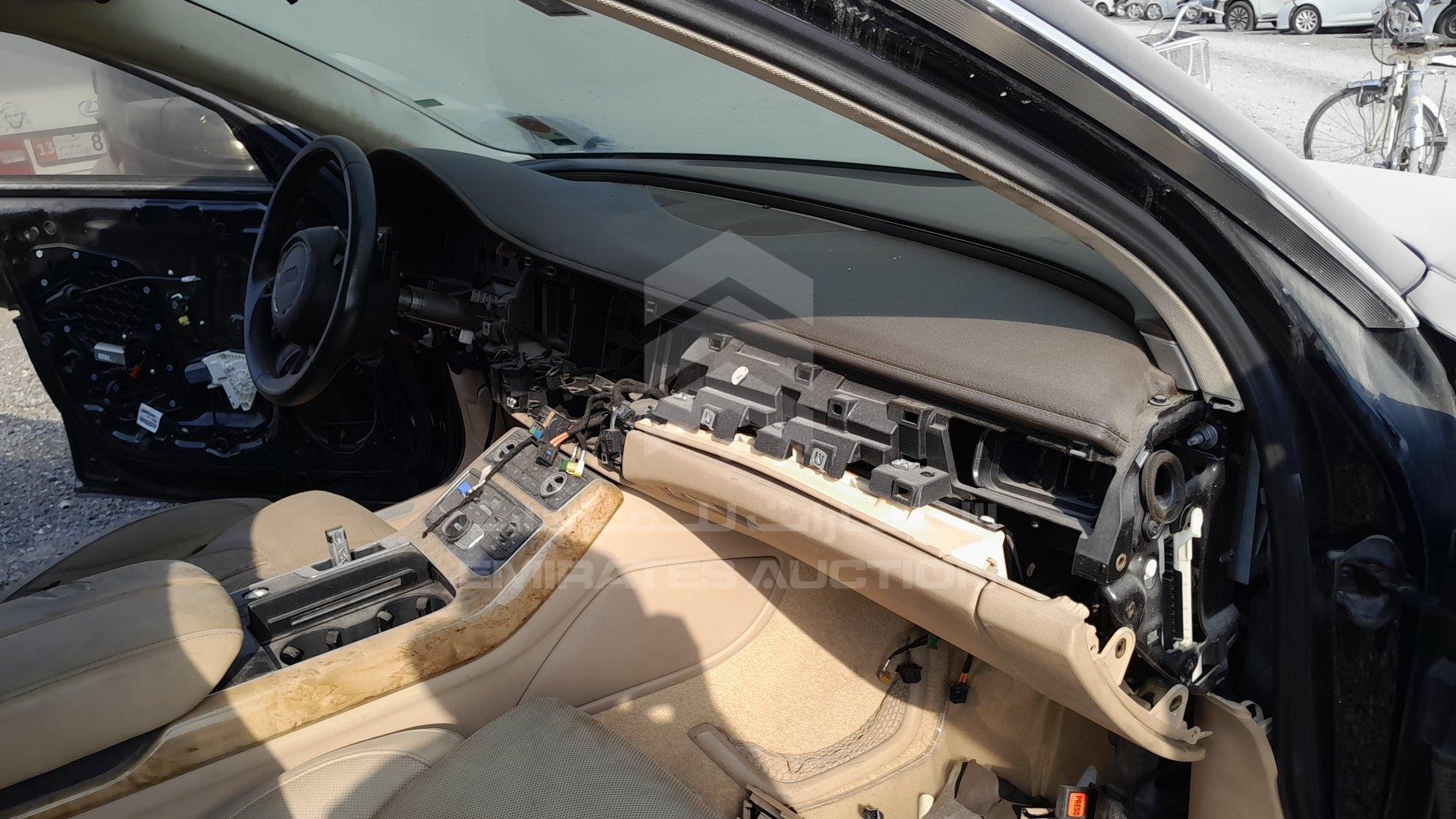 WAURVB4H1BN014903 - 2011 Audi A8 - #490226