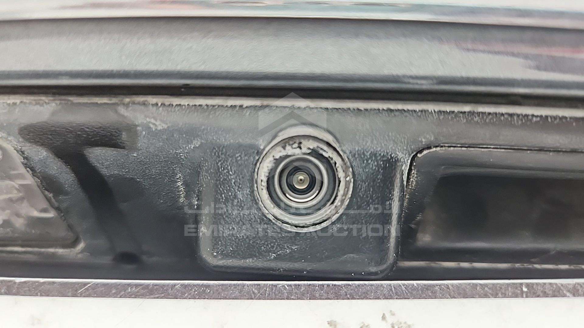 2017 AUDI A8 VIN: WAUYGBFD1HN016644