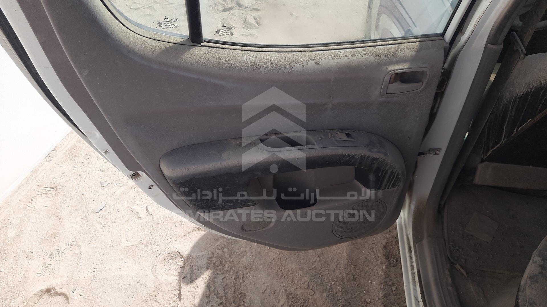 2008 MITSUBISHI L 200 VIN: MMBJNKA508D056574