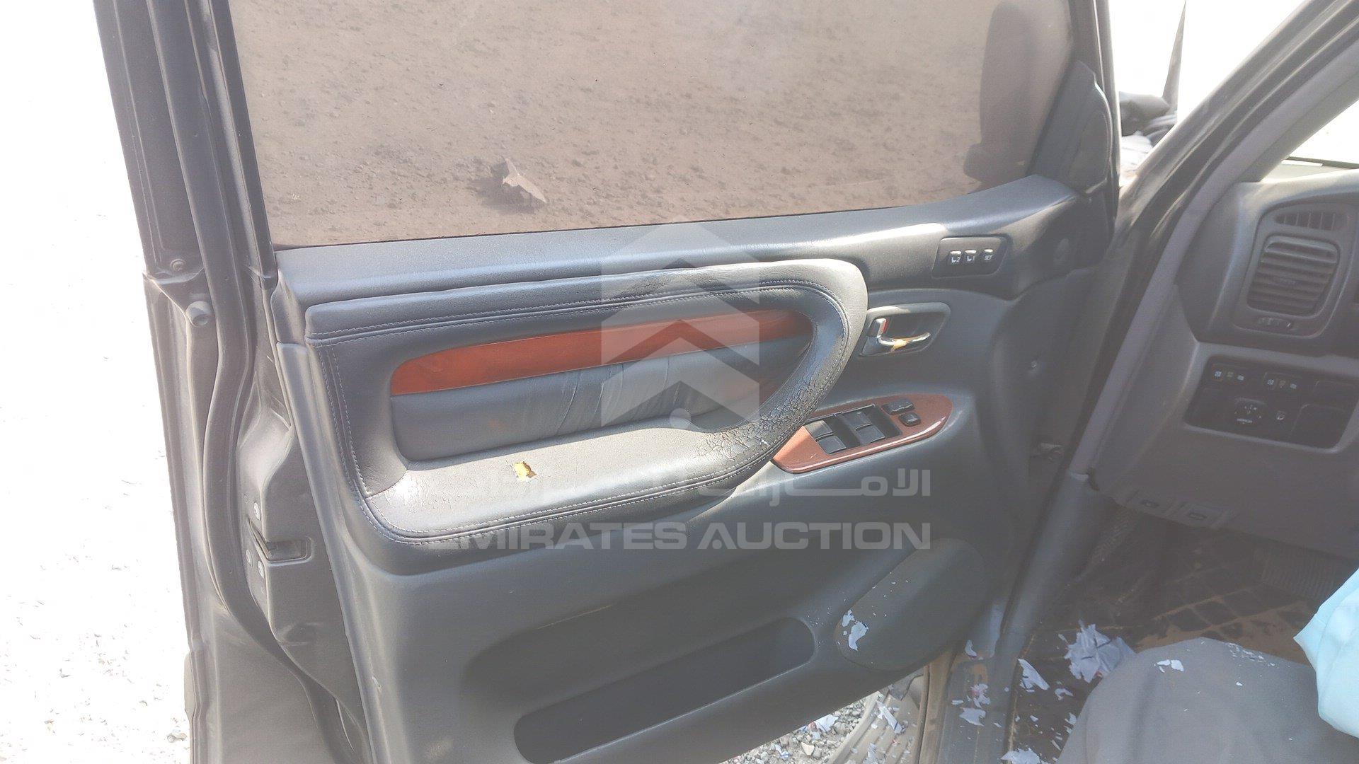 JT6HT00W6Y0103196 - 2000 Lexus LX 470 - #430726