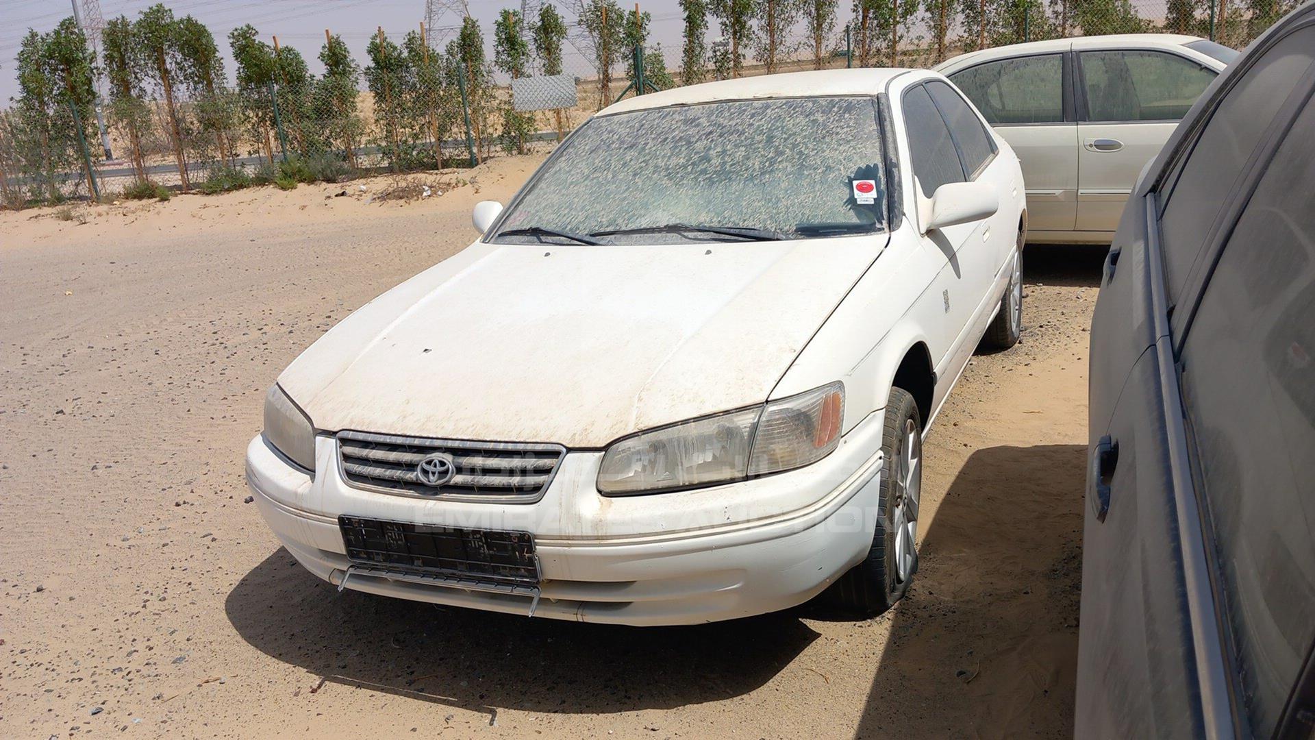 2000 TOYOTA CAMRY VIN: 4T1BG22K0YU993661