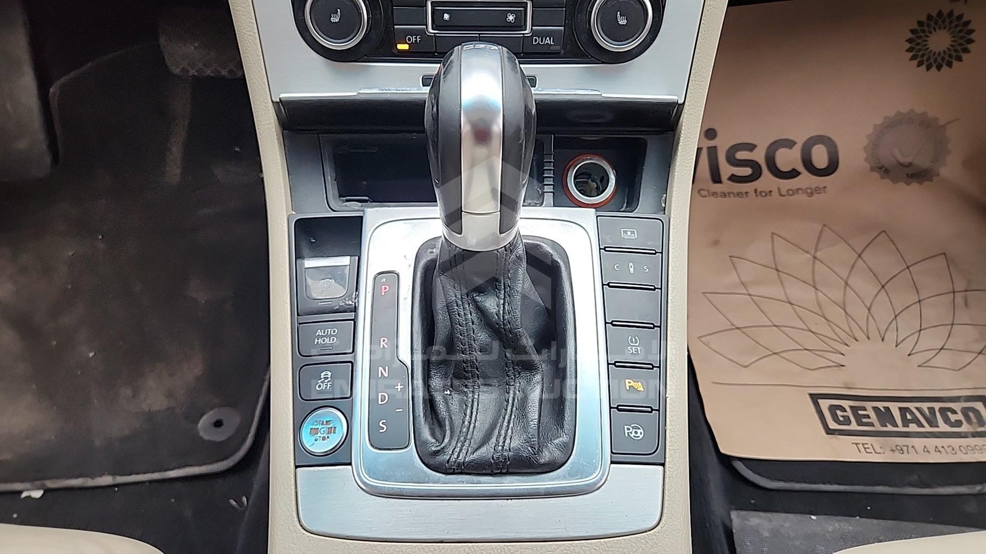 2012 VOLKSWAGEN PASSAT VIN: WVWAP13C7CE513166