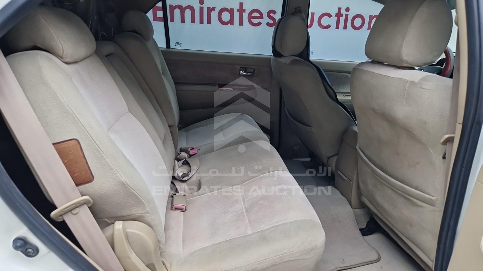 2009 TOYOTA FORTUNER VIN: MHFYU59G497009619