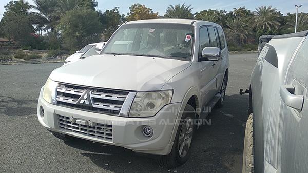 JMYLRV95WEJ718993 Mitsubishi Pajero