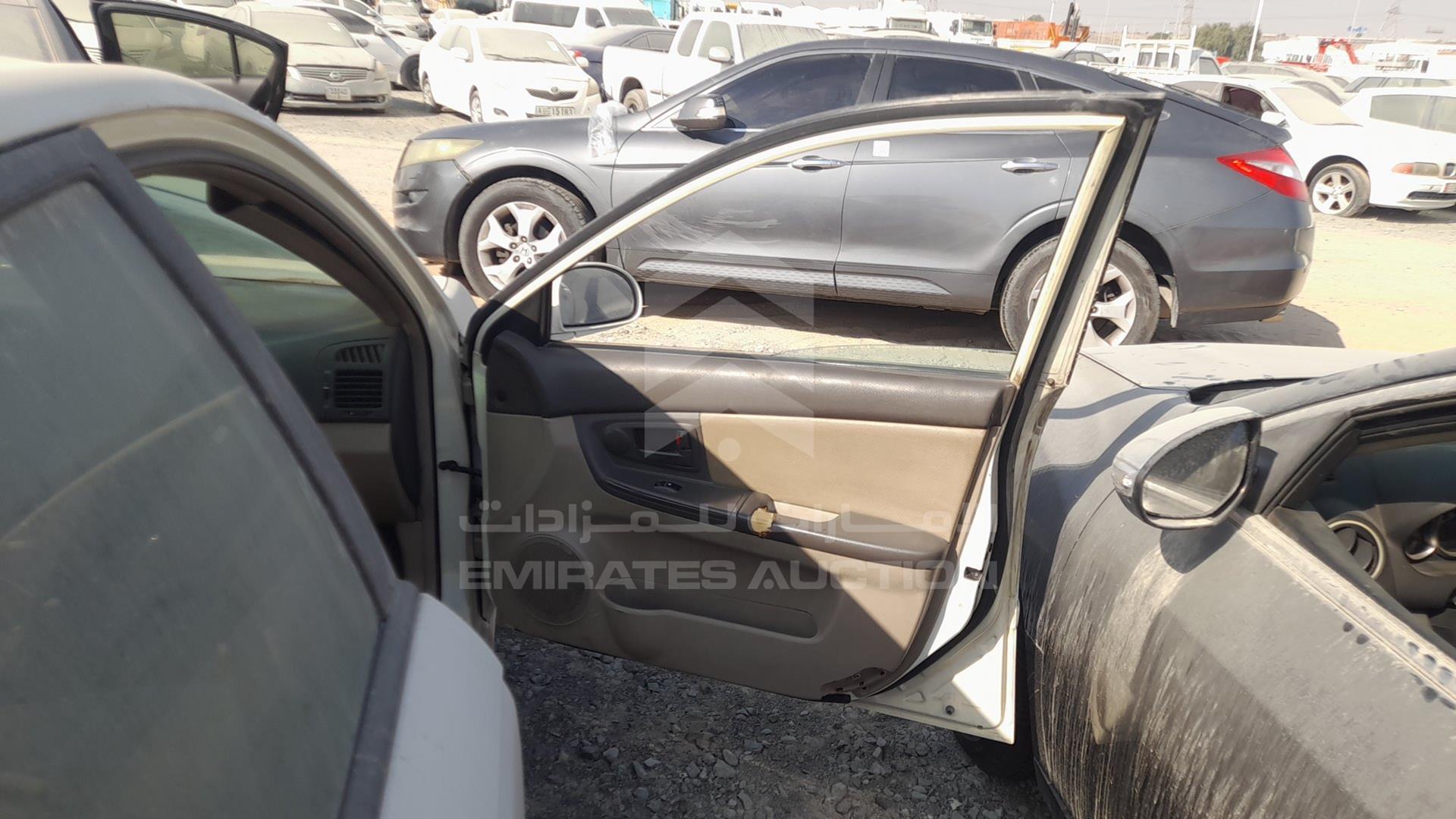 2006 KIA CERATO VIN: KNAFE222565244774
