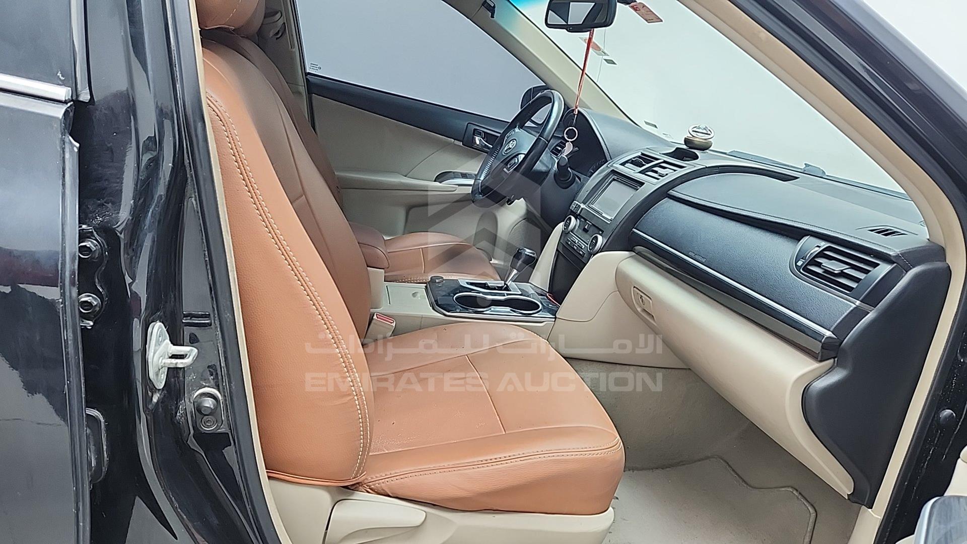 2016 TOYOTA CAMRY VIN: 6T1BF9FK2GX615185