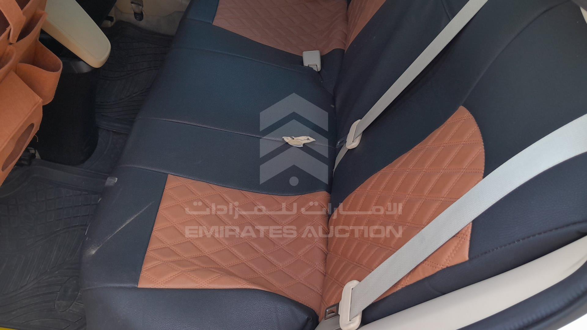 2019 TOYOTA YARIS VIN: MHFB29F38K2074111