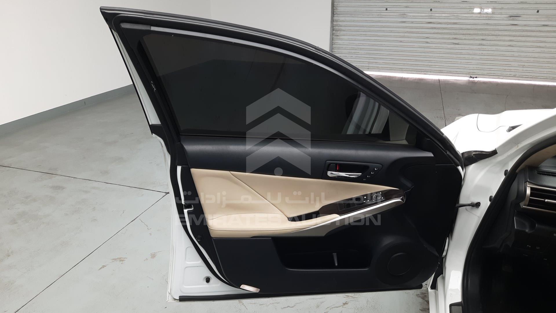2015 LEXUS IS 250 VIN: JTHBF5D20F5065232