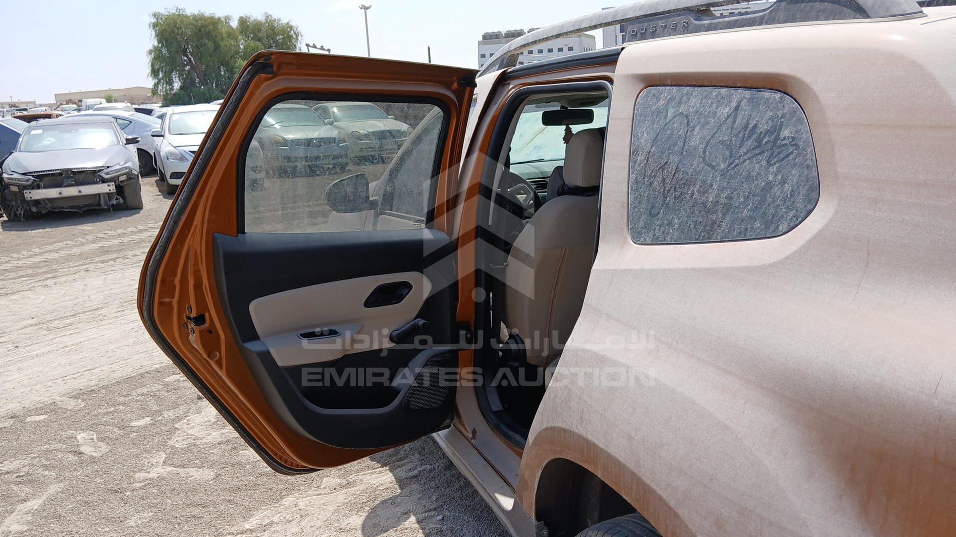 2020 RENAULT DUSTER VIN: VF1HSRMX1LA564178