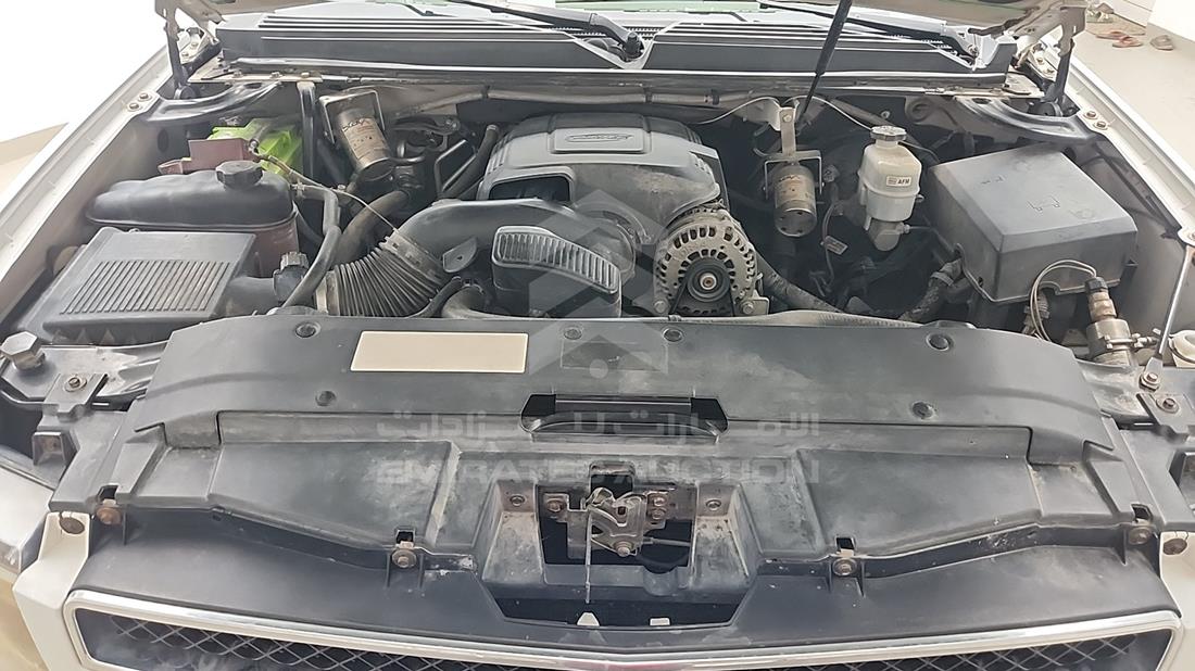 2010 Chevrolet Tahoe — Engine Bay — Photo 31