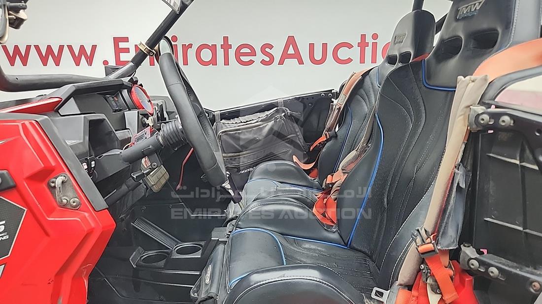 2015 Buggy — Front Left Driver Seat View — Photo 14