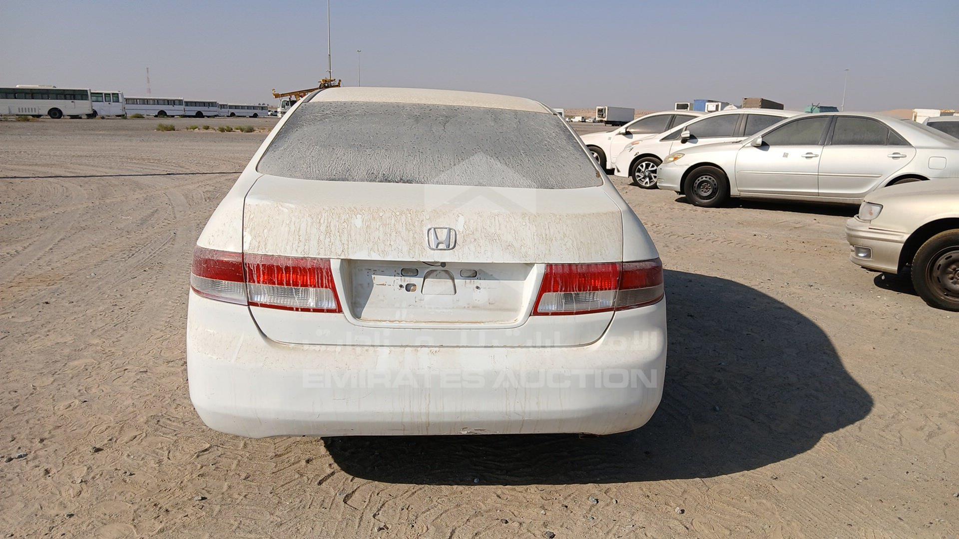 2005 HONDA ACCORD VIN: JHMCM56555C413652