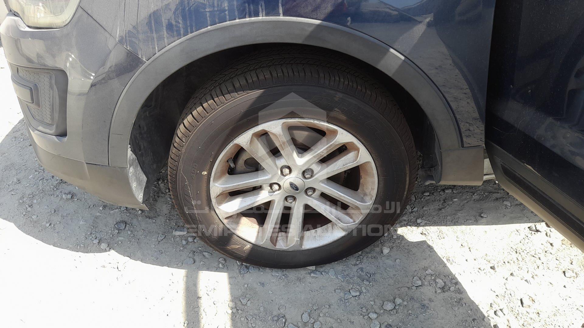 2016 FORD EXPLORER VIN: 1FM5K8B84GGA68008