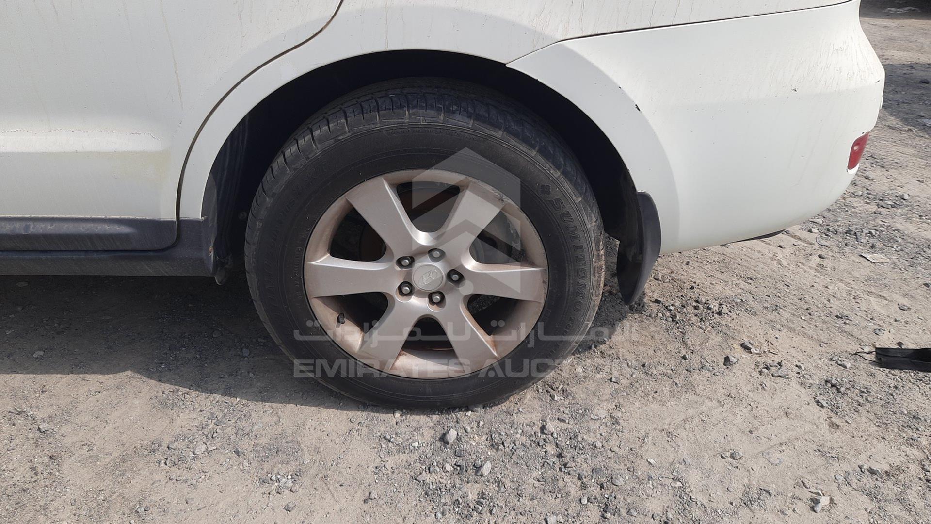 2009 HYUNDAI SANTA FE VIN: KMHSG81D39U462011