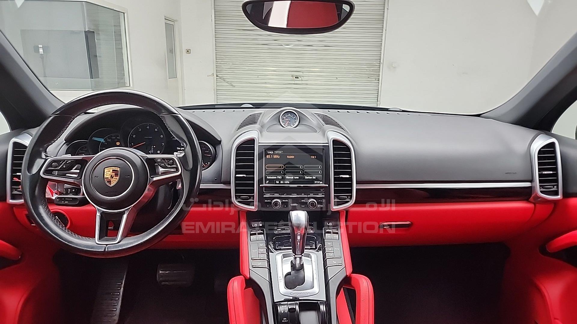 2016 PORSCHE CAYENNE VIN: WP1AA2A28GKA13573