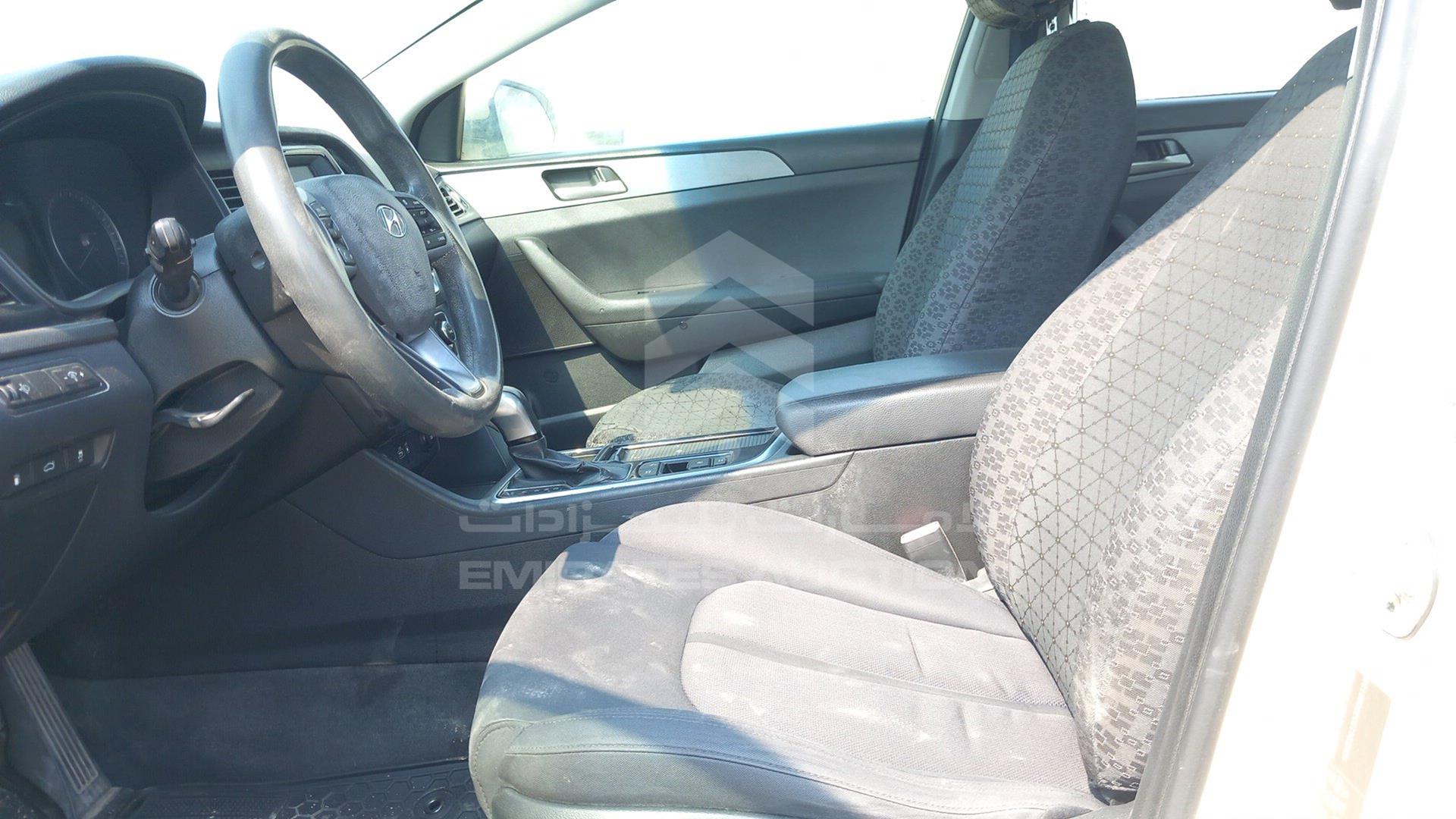 2018 HYUNDAI SONATA VIN: KMHE24131JA082134