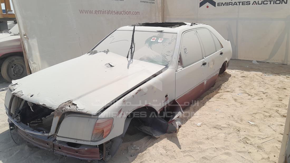 1992 Mercedes 300 SEL — Front Left Angle — Photo 4