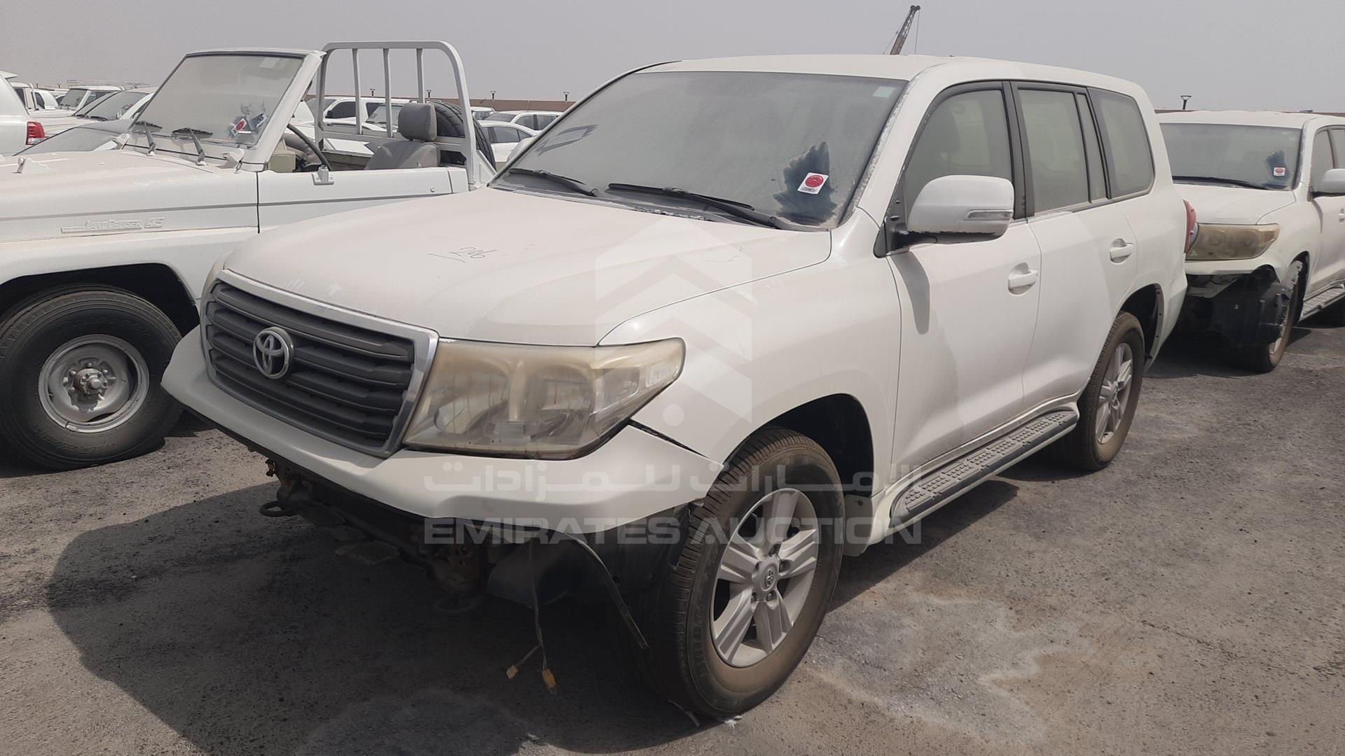 2014 TOYOTA LAND CRUISER VIN: JTMDU09J4E4094773