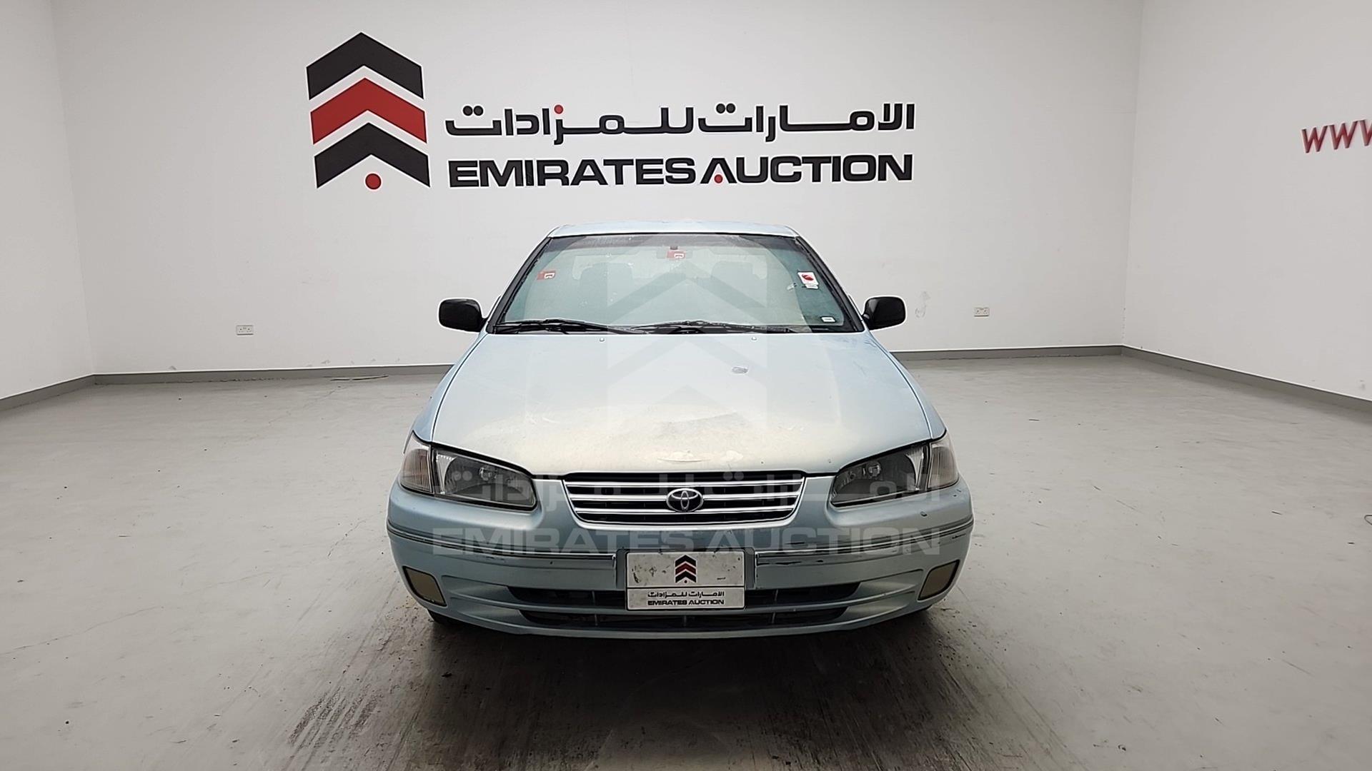 1998 TOYOTA CAMRY VIN: JT2BG22KXW0157695