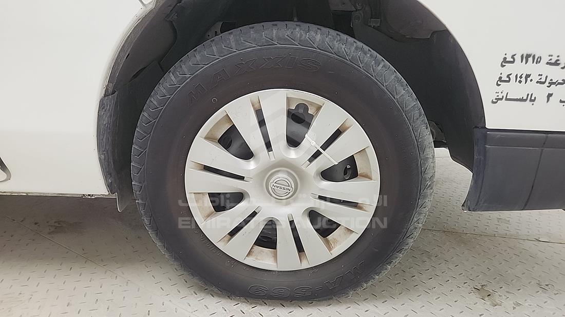 2021 Nissan Urvan — Front Right Tyre — Photo 22