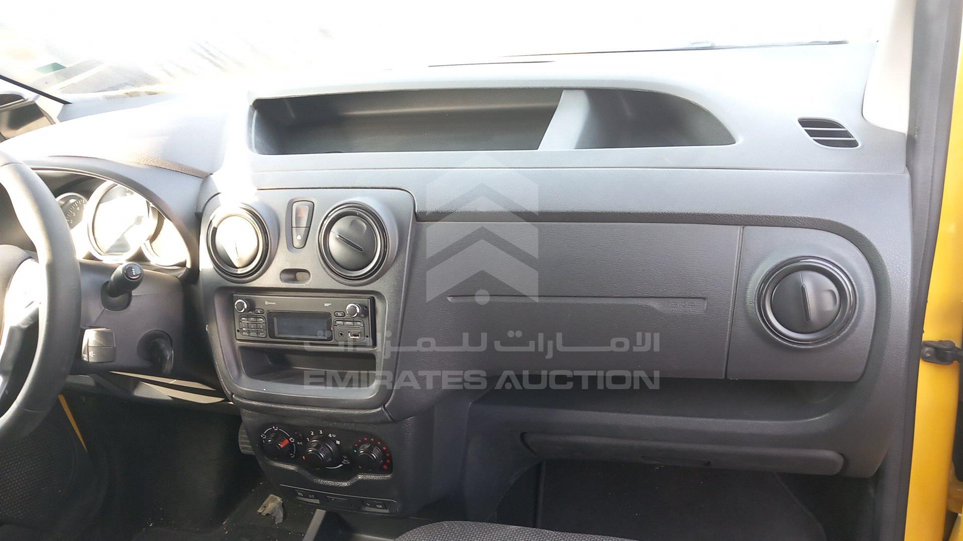 2020 RENAULT DOKKER VIN: VF18SRB43LG567315