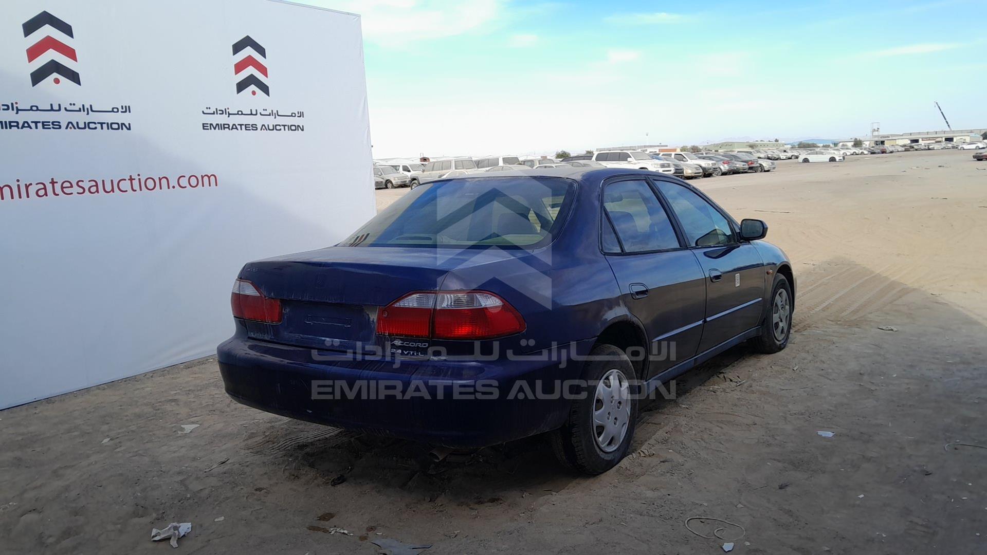 2002 HONDA ACCORD VIN: JHMCF86332C404891