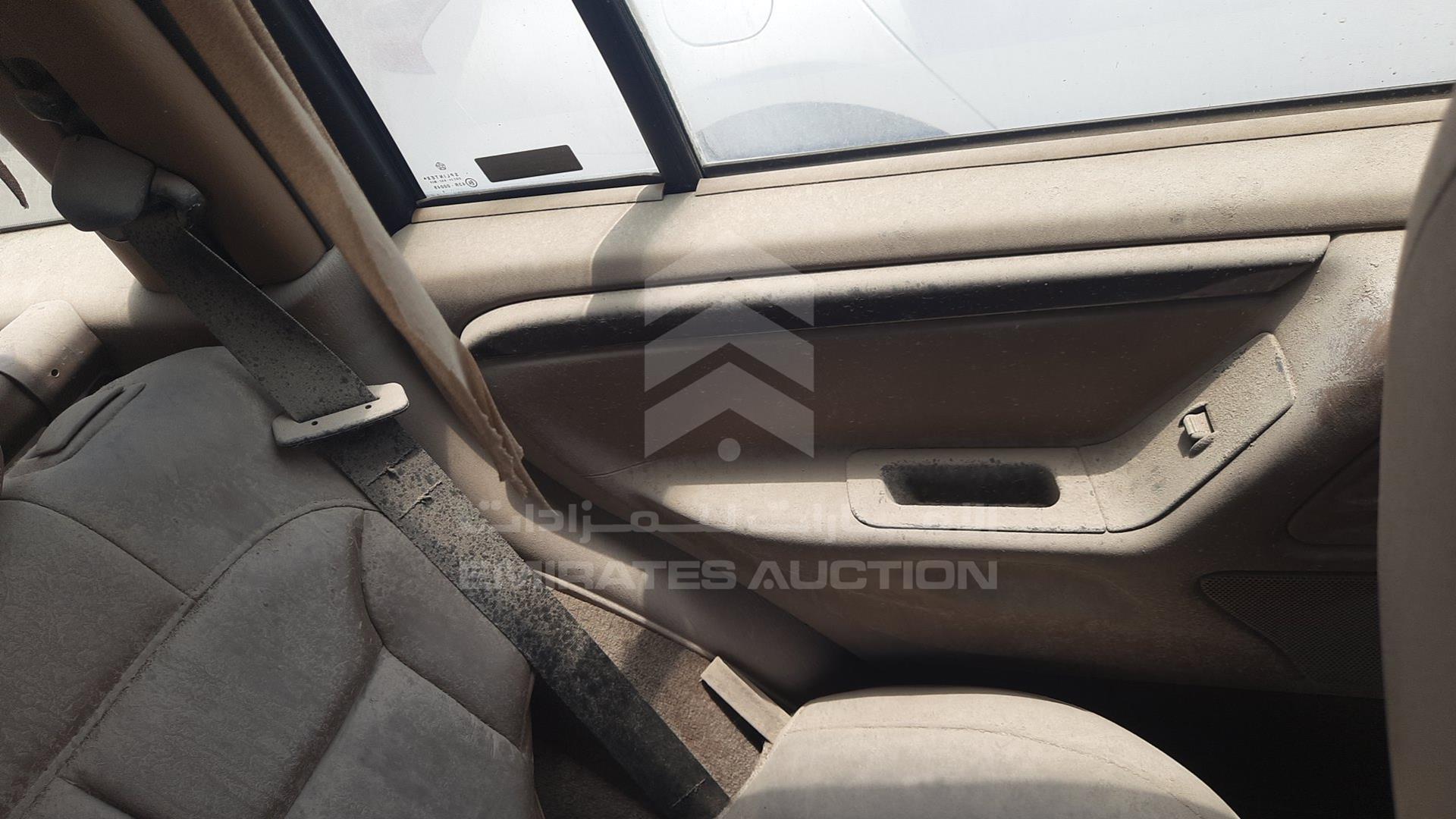 2000 JEEP GRAND CHEROKEE VIN: 1J4GW58N3YY122871
