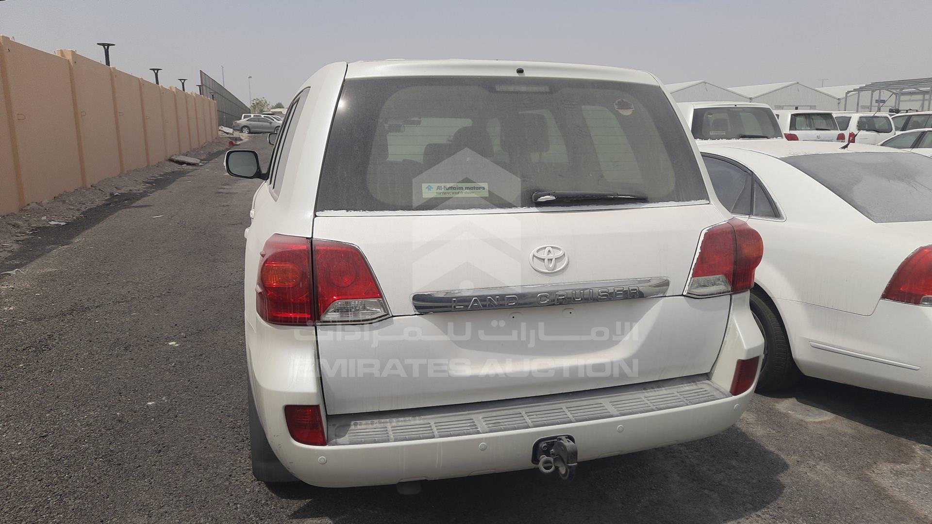 2013 TOYOTA LAND CRUISER VIN: JTMDU09J8D4064092