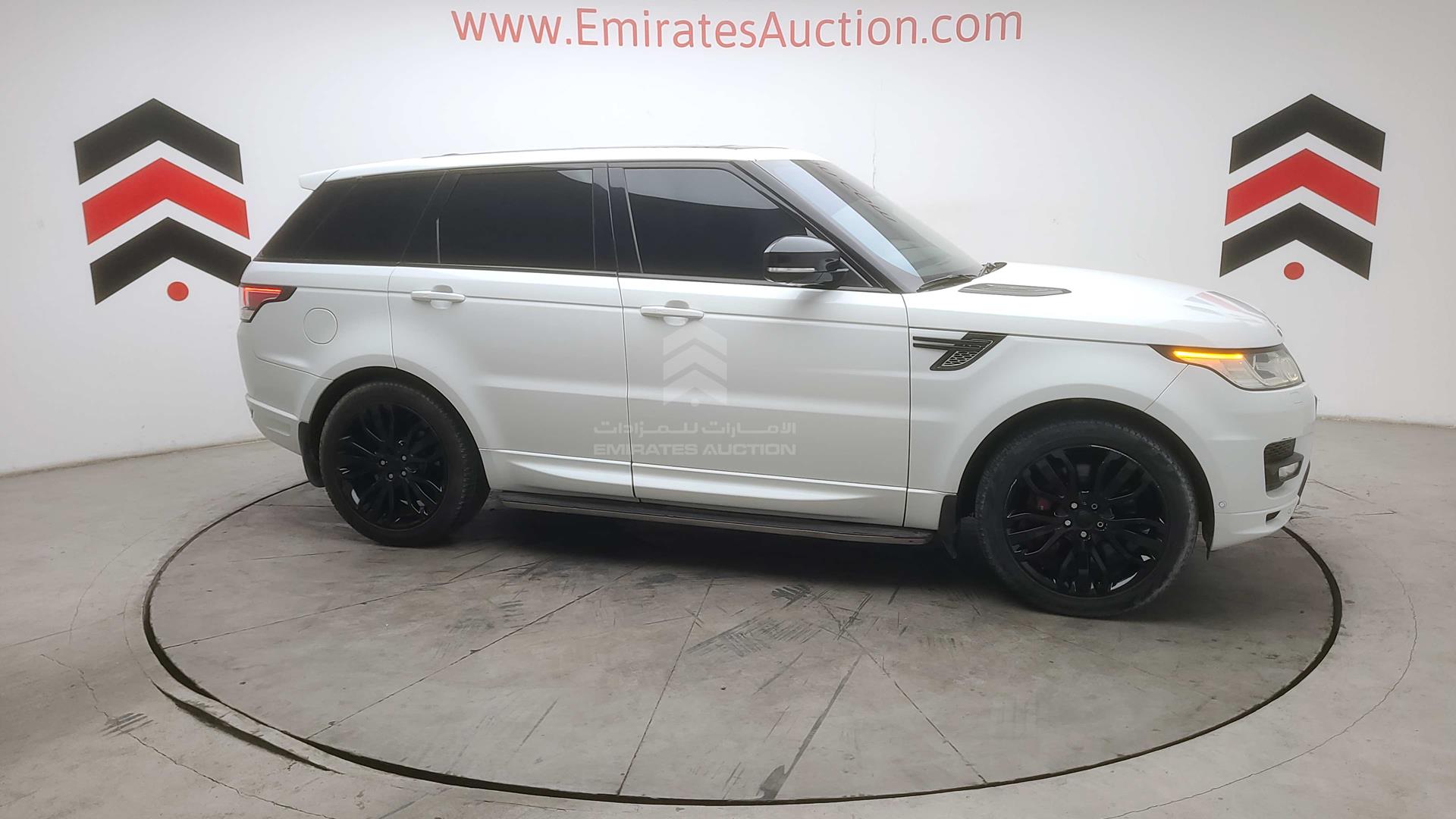 2014 RANGE ROVER SPORT VIN: SALWA2EF1EA330921
