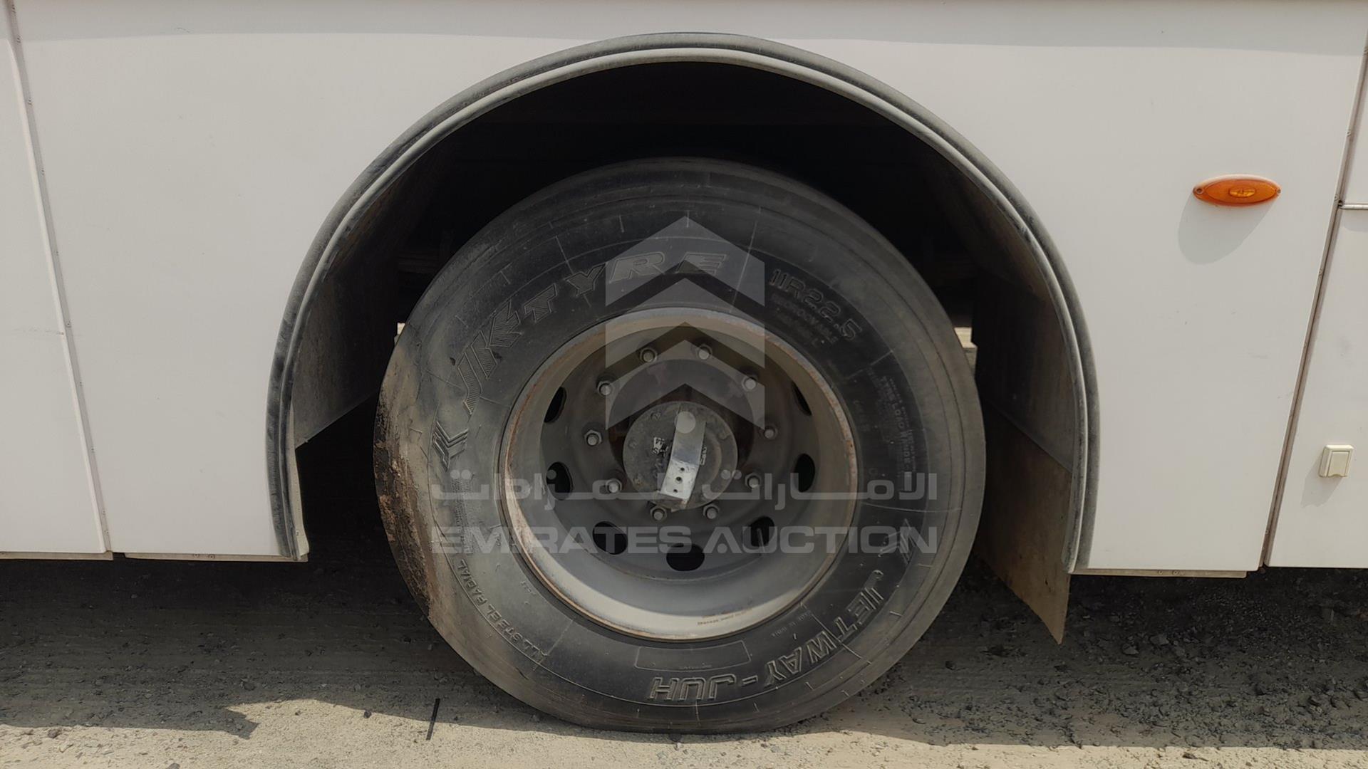 2017 TATA LPO1618 VIN: MAT449252H0L00394