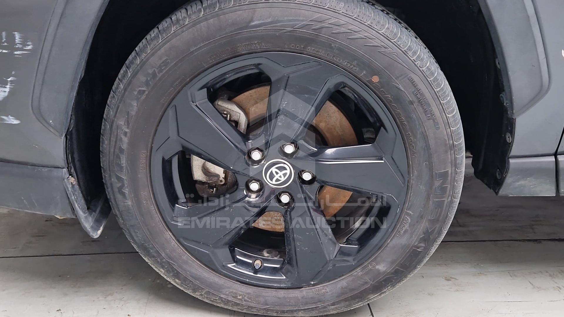 2021 TOYOTA RAV-4 VIN: JTMDW3FV5MD102476
