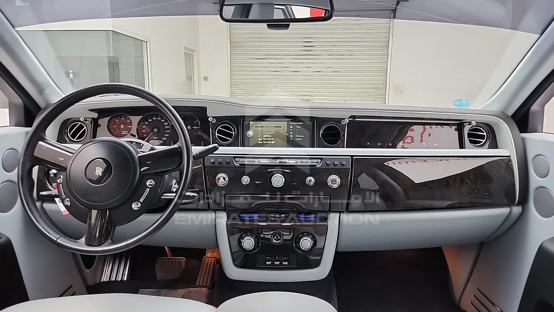 2013 ROLLS-ROYCE PHANTOM VIN: SCA681S02DUX72267