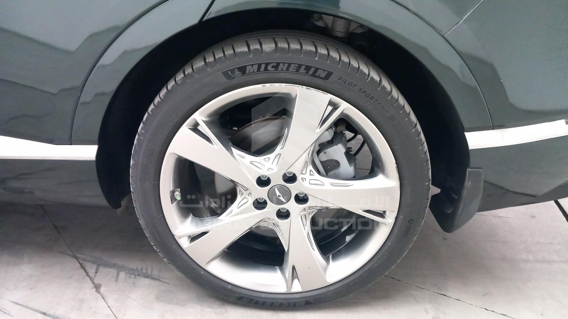 2022 HYUNDAI GENESIS GV80 VIN: KMTHC81C2NU102841