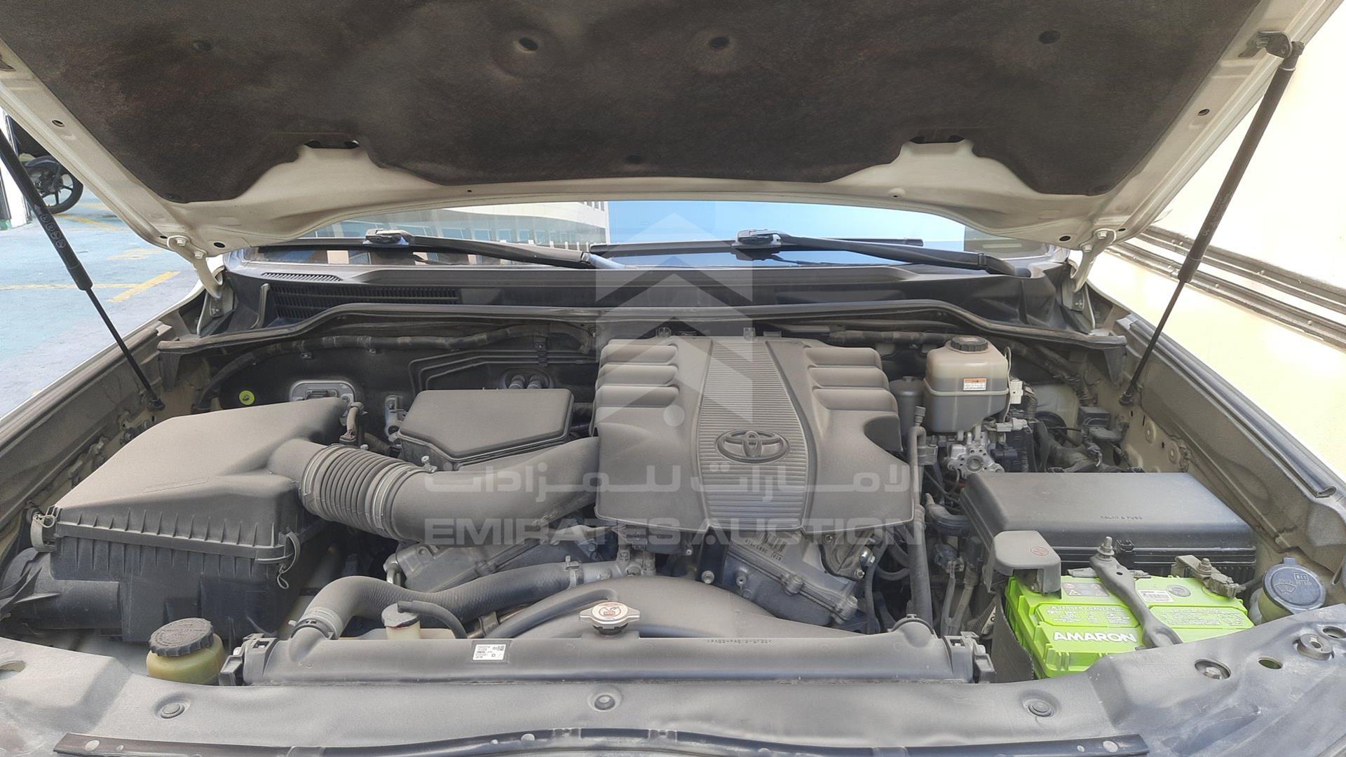 2018 TOYOTA LAND CRUISER VIN: JTMHU01J1J5143686