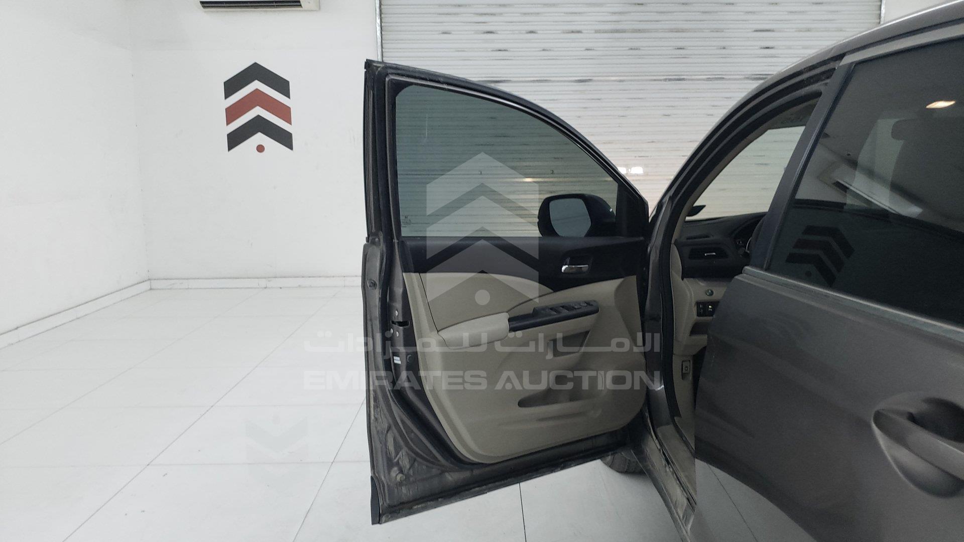 5J6RM3836FL701056 - 2015 Honda CRV - #354256