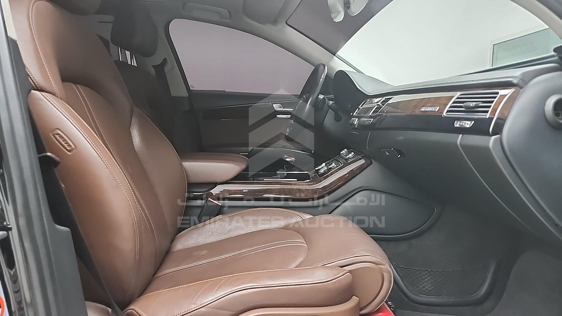 2016 AUDI A8 VIN: WAUYGBFD4GN007001