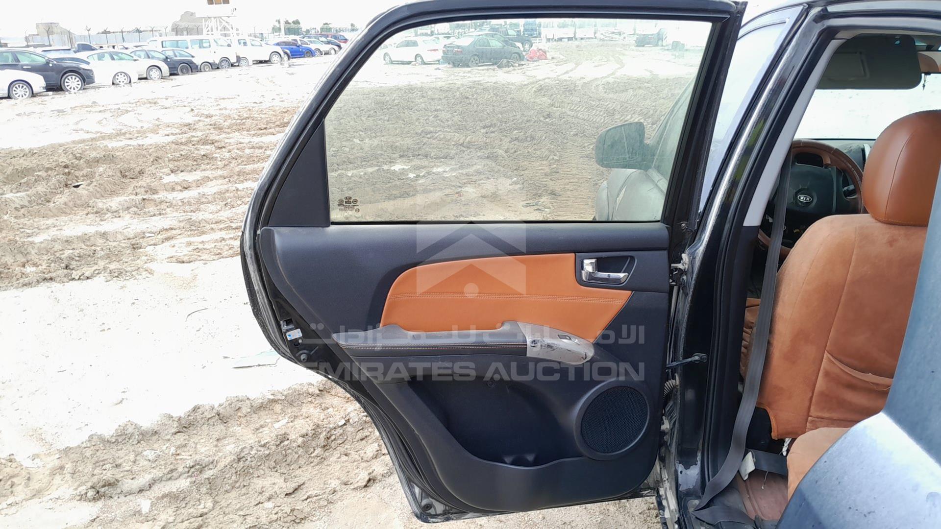 2009 KIA SPORTAGE VIN: KNAJE552897632775