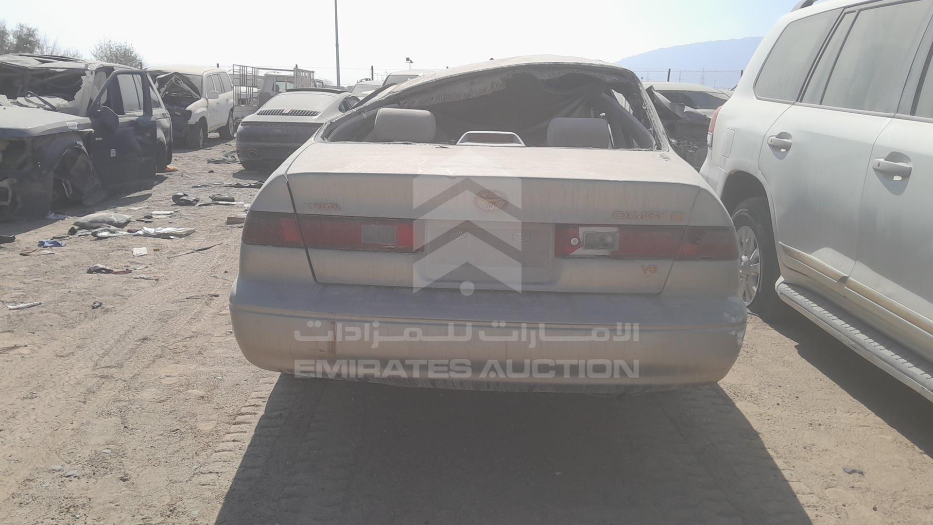 1998 TOYOTA CAMRY VIN: 4T1BF22K0WU063923