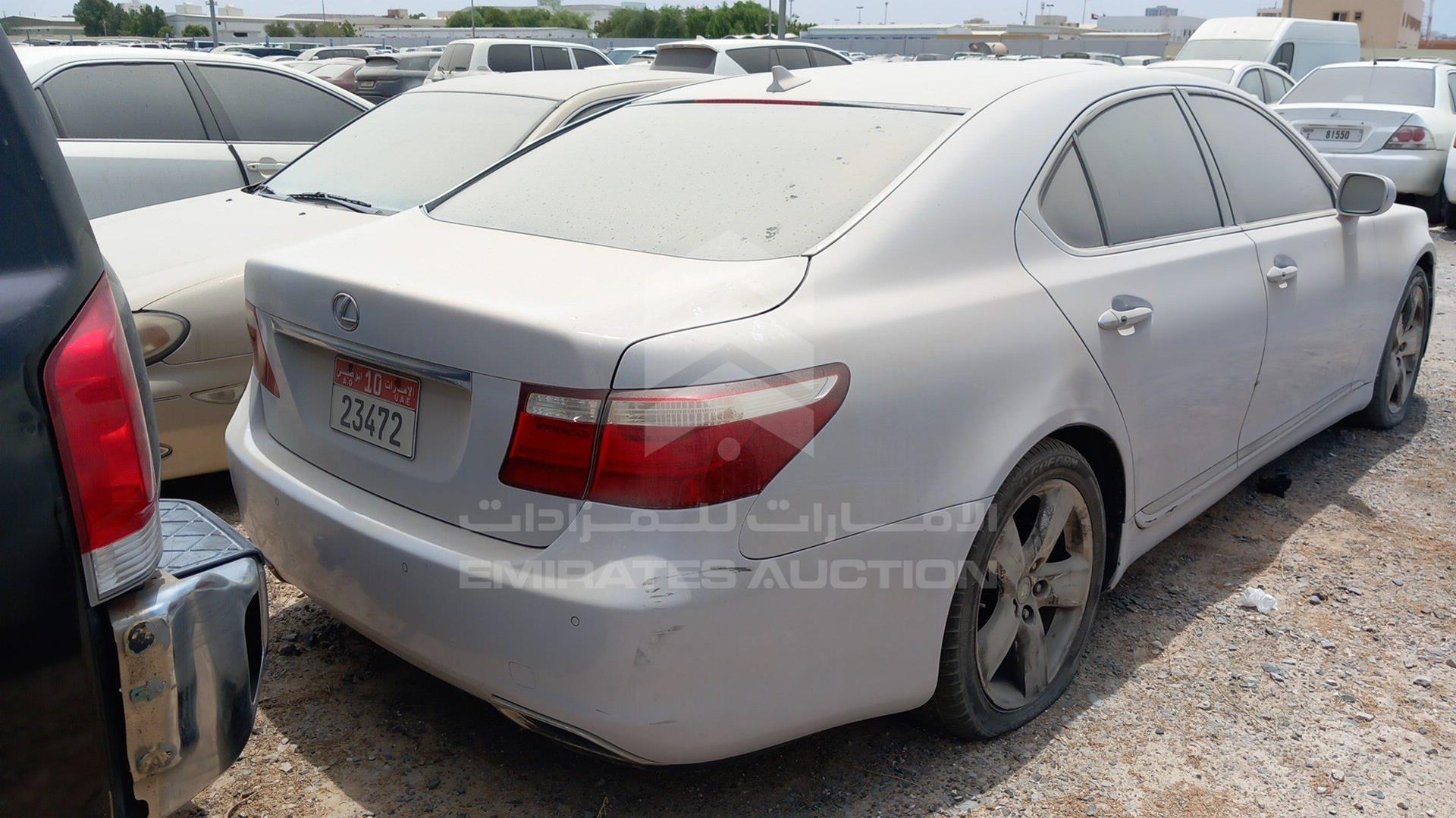 2008 LEXUS --- VIN: JTHBL46F685066911