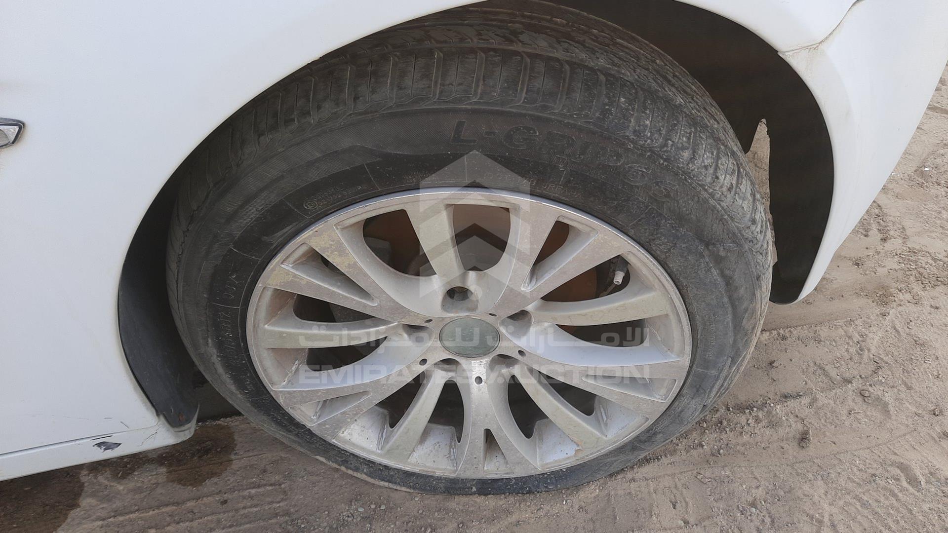 2009 CHEVROLET LUMINA VIN: 6G1EL54B19L237822