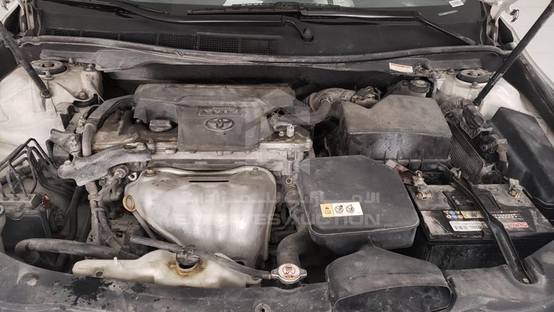 6T1BF9FK0HX697032 Auction: EmiratesAuction Lot: 404487 6T1BF9FK0HX697032 Toyota Camry 2017 WHITE Photo 25