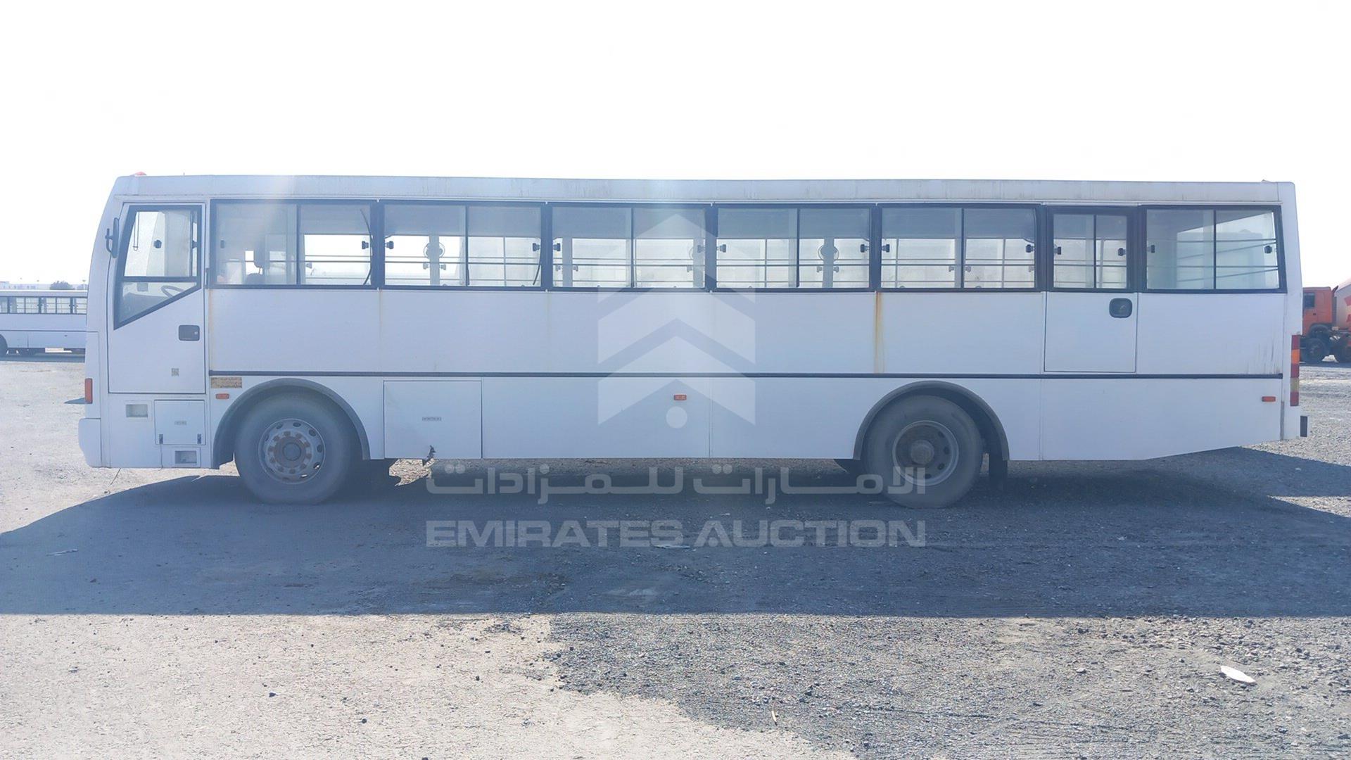 2015 ASHOK LEYLAND FALCON VIN: MB1PBEFA9FUEA0086