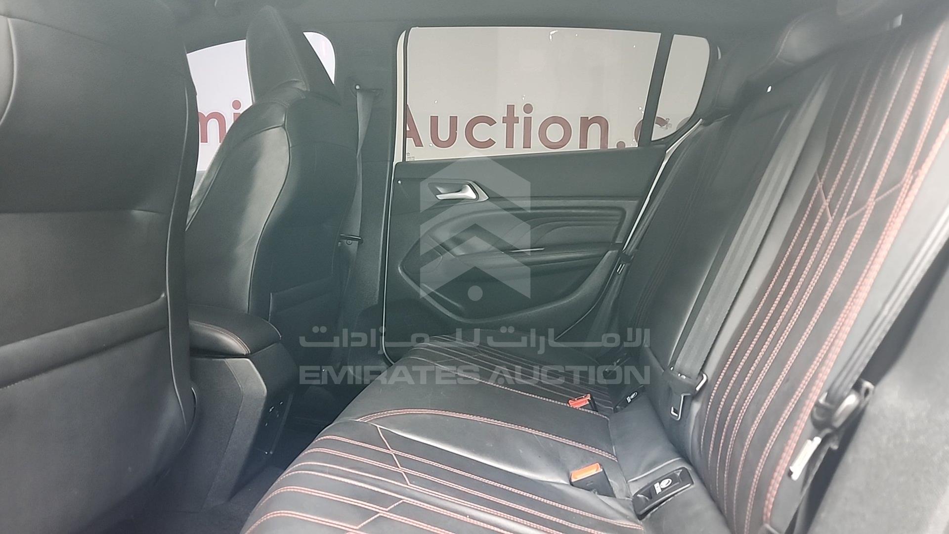 2016 PEUGEOT 308 VIN: VF3L35GY0GS001196