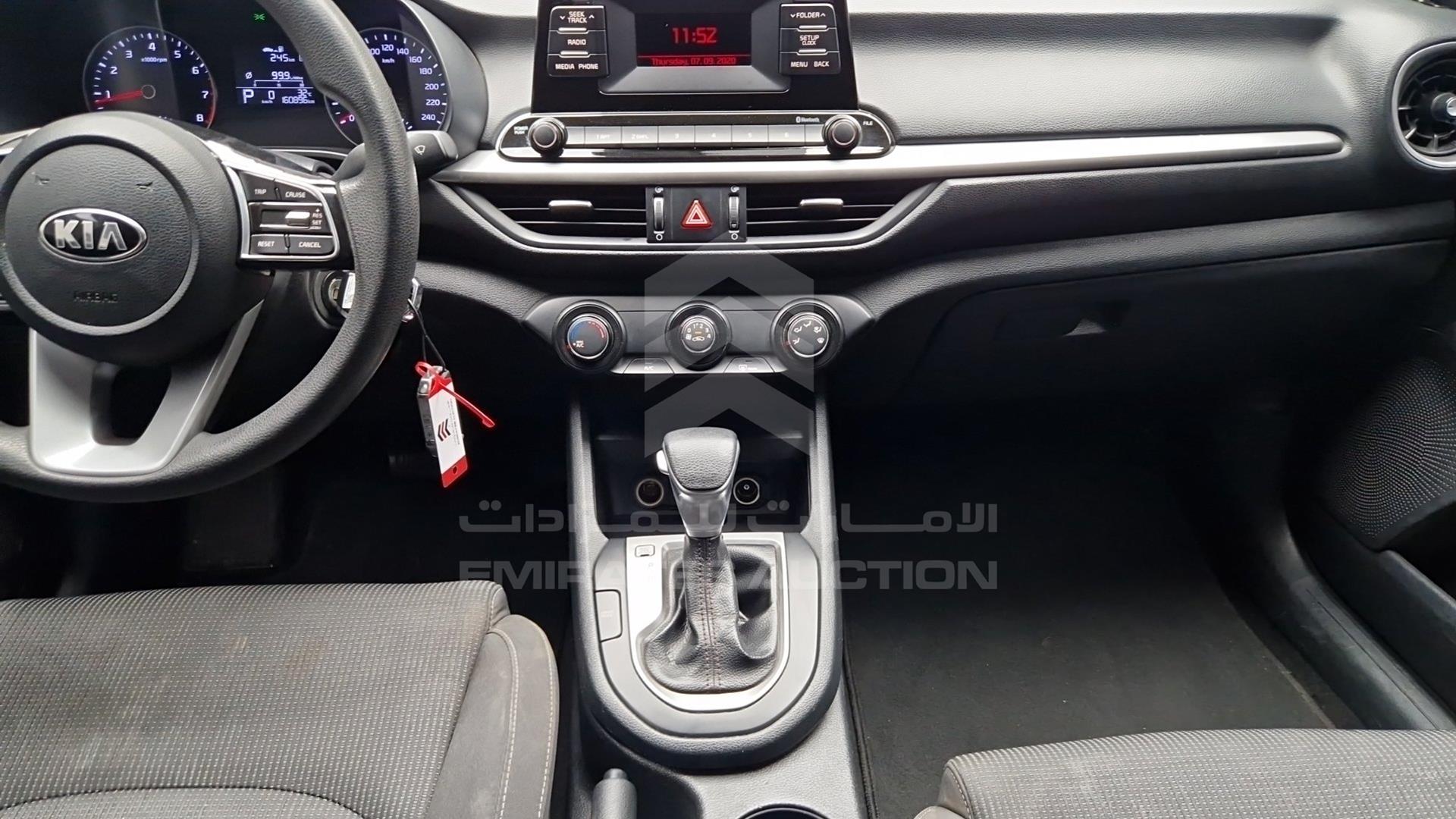 2020 KIA CERATO VIN: KNAF24168L5856889